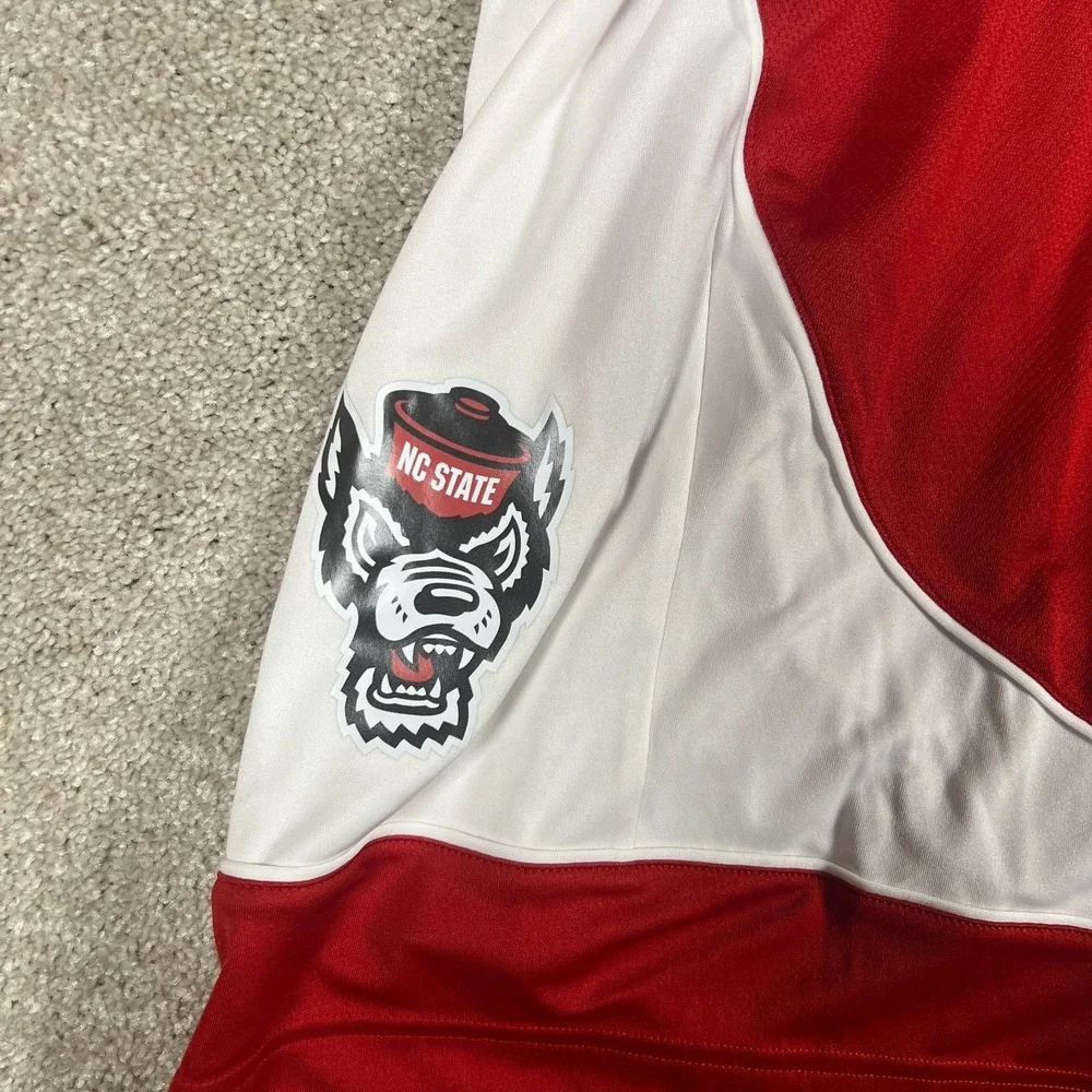 Adidas Mens Size M‎ Red White NC State Wolfpack Logo Basketball Shorts NWT